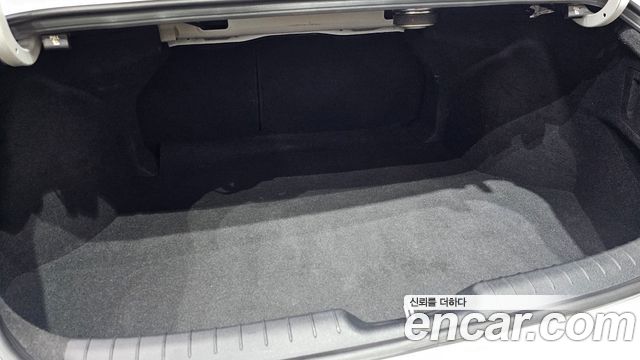 Hyundai AVANTE 2021 — photo 34