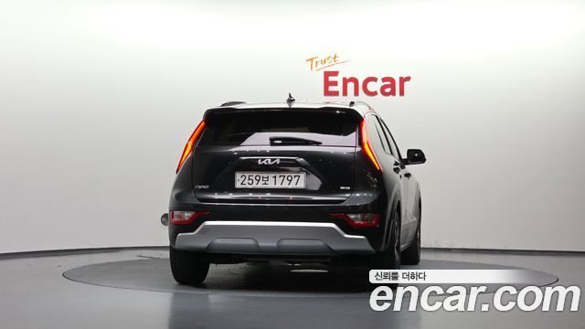 Kia Niro 2022 — photo 4