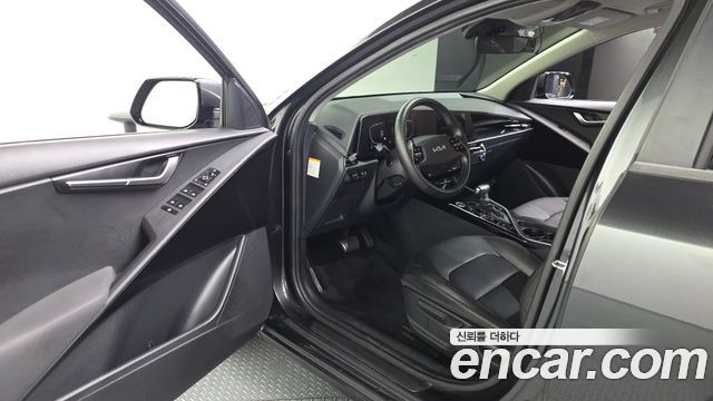 Kia Niro 2022 — photo 13