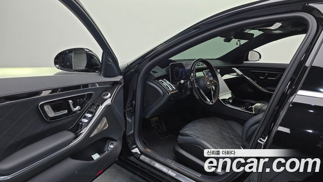 Mercedes-Benz S-Class 2022 — photo 13