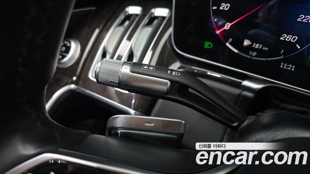 Mercedes-Benz S-Class 2022 — photo 35