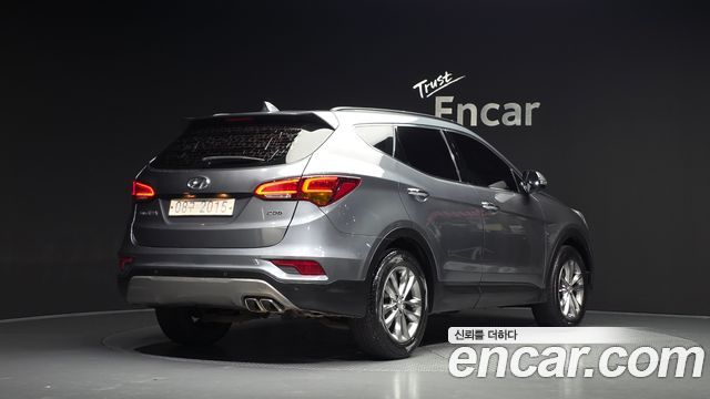 Hyundai Santafe 2018 — photo 2