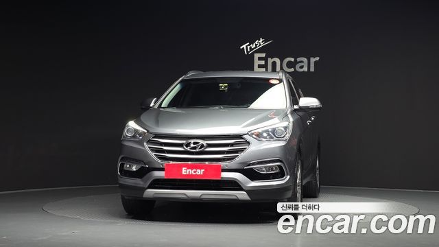 Hyundai Santafe 2018 — photo 3