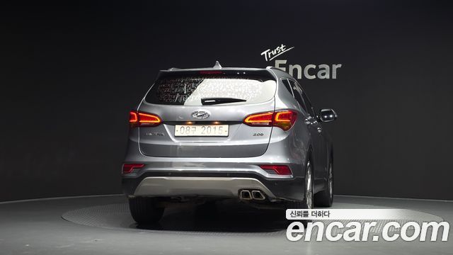 Hyundai Santafe 2018 — photo 4