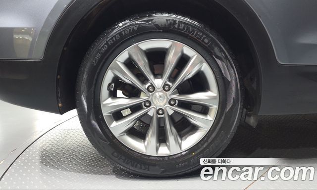 Hyundai Santafe 2018 — photo 5