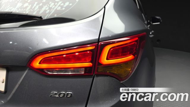 Hyundai Santafe 2018 — photo 9