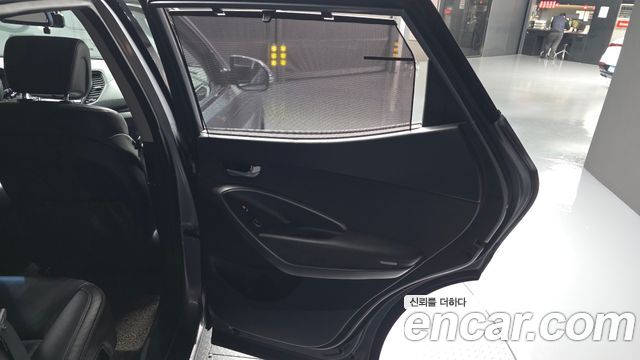 Hyundai Santafe 2018 — photo 15