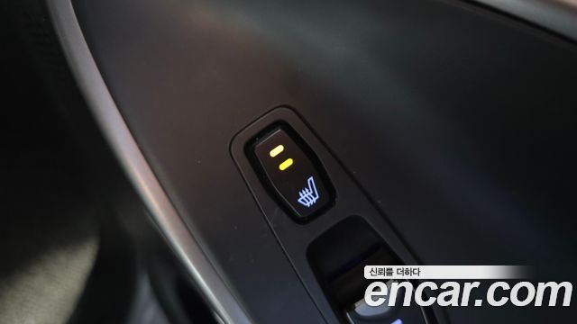 Hyundai Santafe 2018 — photo 30