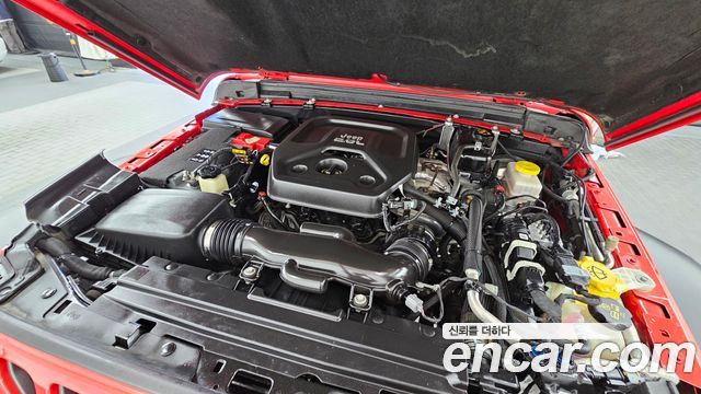 Jeep Wrangler 2021 — photo 6