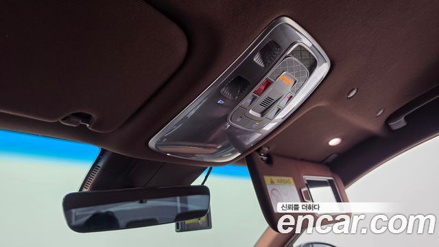 Genesis G90 2023 — photo 20
