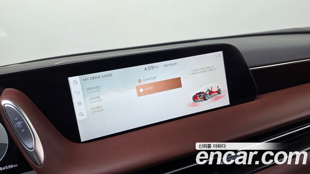Genesis G90 2023 — photo 22