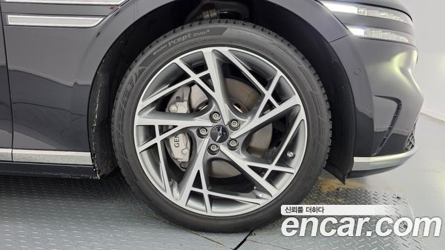 Genesis G90 2023 — photo 7