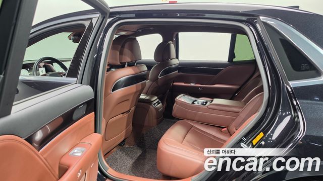 Genesis G90 2023 — photo 16