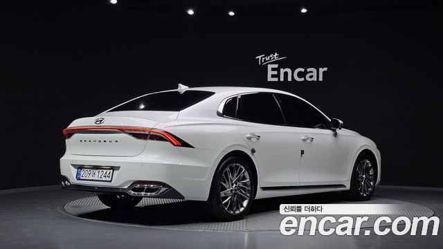 Hyundai Grandeur 2022 — photo 2