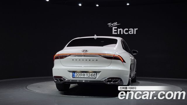 Hyundai Grandeur 2022 — photo 4