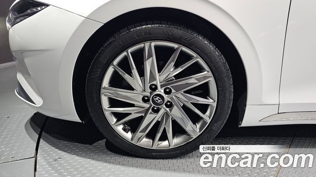 Hyundai Grandeur 2022 — photo 5