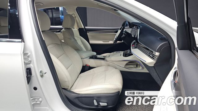 Hyundai Grandeur 2022 — photo 17