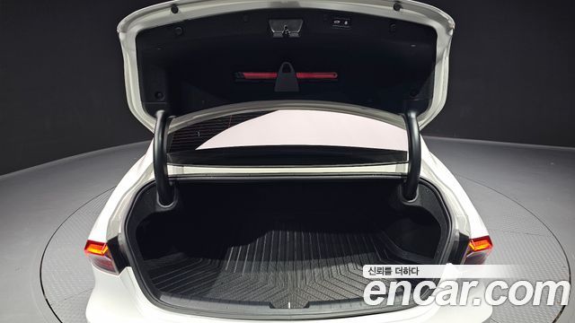Hyundai Grandeur 2022 — photo 33