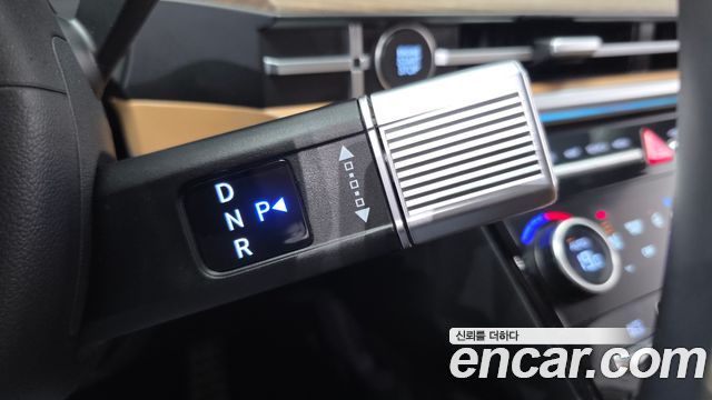 Hyundai Santafe 2024 — photo 12