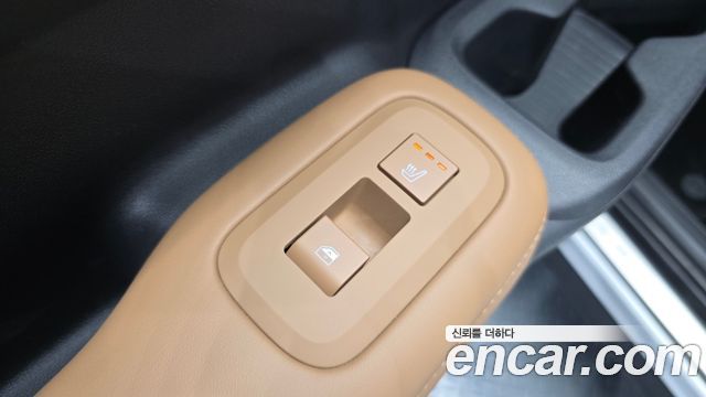 Hyundai Santafe 2024 — photo 29