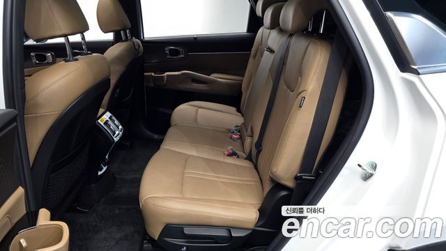 Kia Sorento 2024 — photo 17