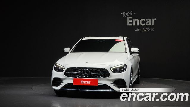 Mercedes-Benz E-Class 2022 — photo 3