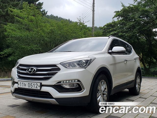 Hyundai Santafe 2016 — photo 1