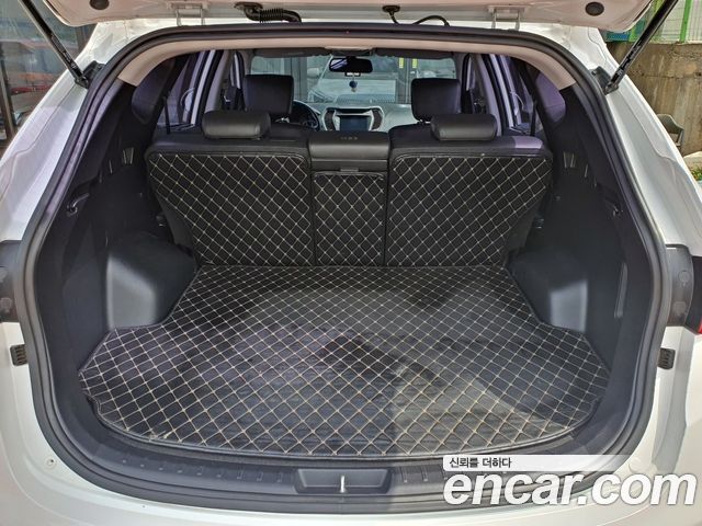 Hyundai Santafe 2016 — photo 11