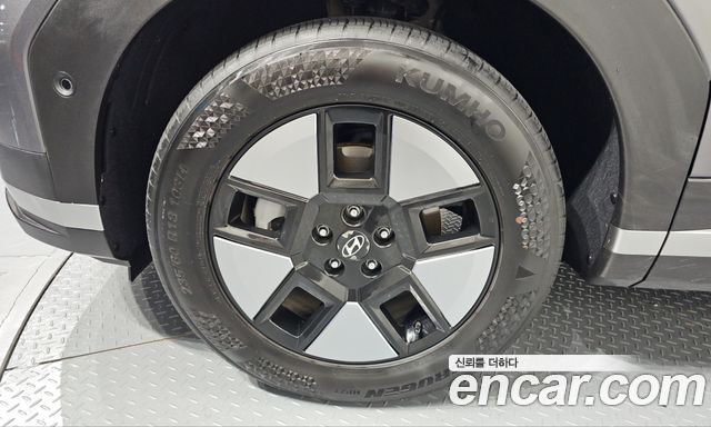 Hyundai Santafe 2025 — photo 5