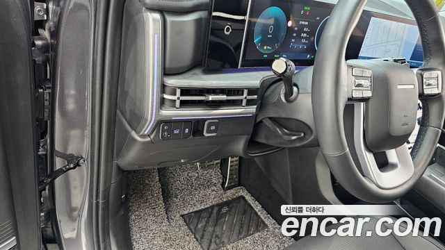 Hyundai Santafe 2025 — photo 23