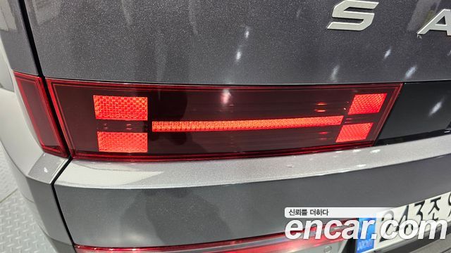 Hyundai Santafe 2025 — photo 9