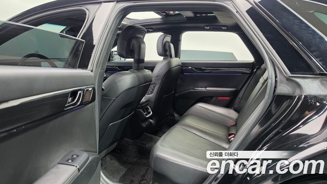 Hyundai Grandeur 2023 — photo 12