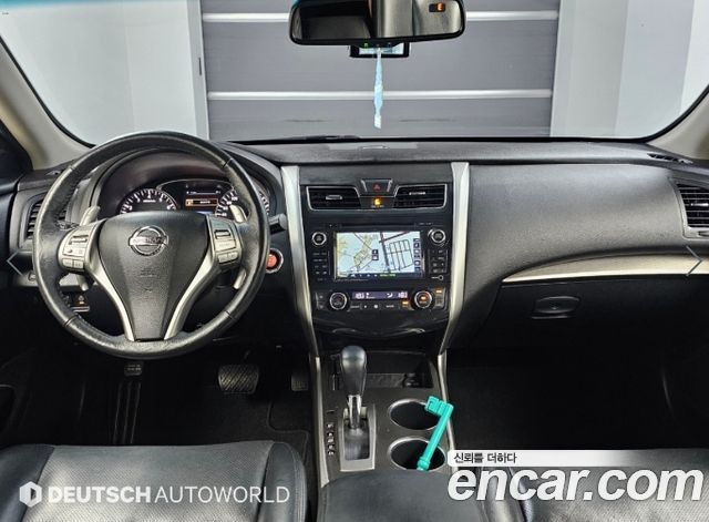 Nissan Altima 2016 — photo 7