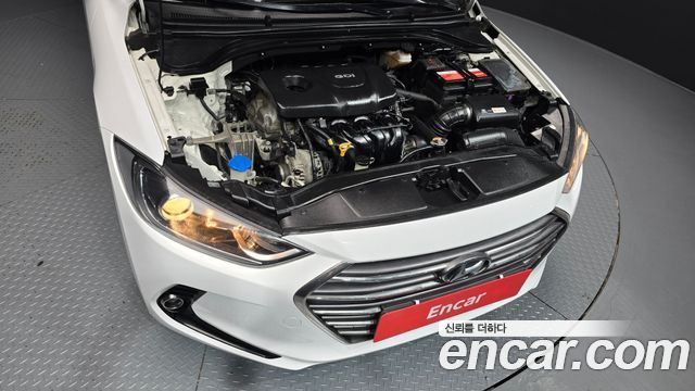 Hyundai AVANTE 2016 — photo 6