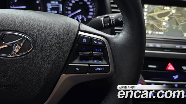 Hyundai AVANTE 2016 — photo 23