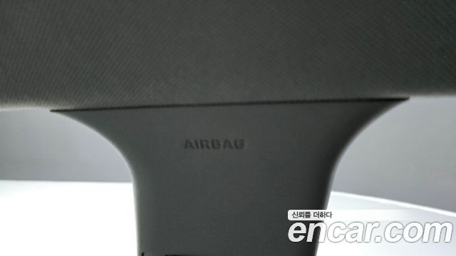 Hyundai AVANTE 2016 — photo 30