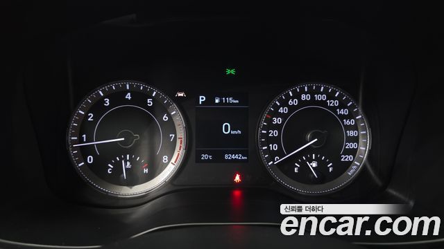 Hyundai Venue 2020 — photo 11