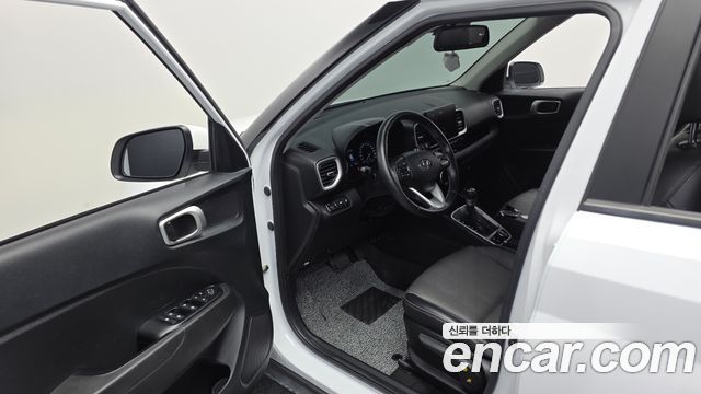 Hyundai Venue 2020 — photo 13