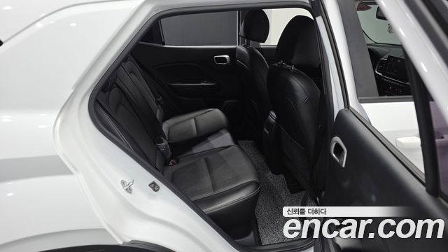 Hyundai Venue 2020 — photo 17