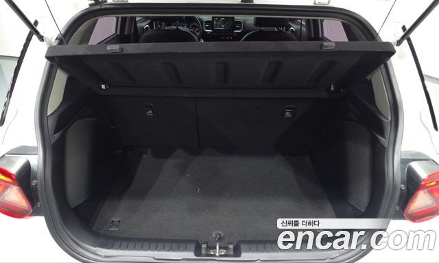 Hyundai Venue 2020 — photo 23