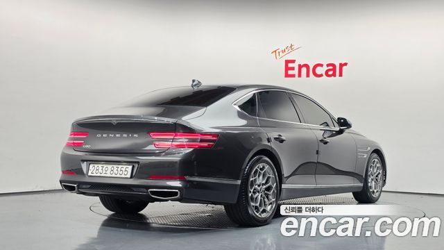 Genesis G80 2022 — photo 2