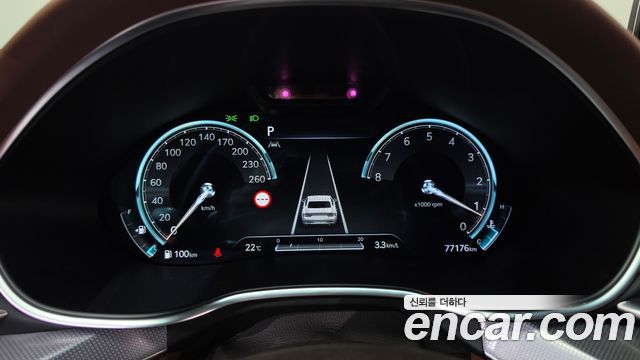 Genesis G80 2022 — photo 11
