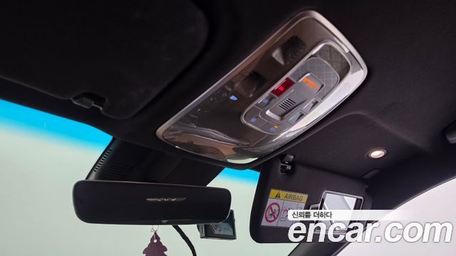 Genesis G80 2022 — photo 25