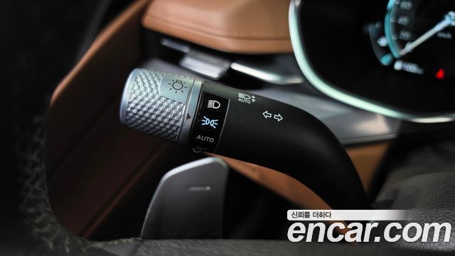Genesis G80 2022 — photo 29