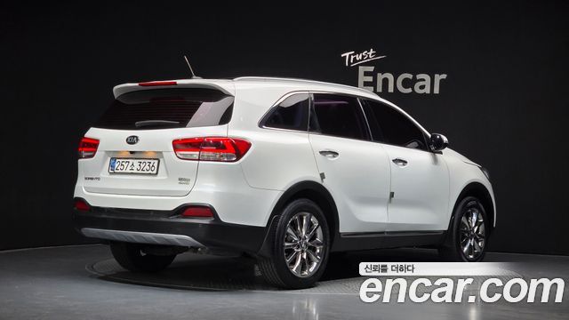 Kia Sorento 2016 — photo 2
