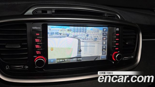 Kia Sorento 2016 — photo 19