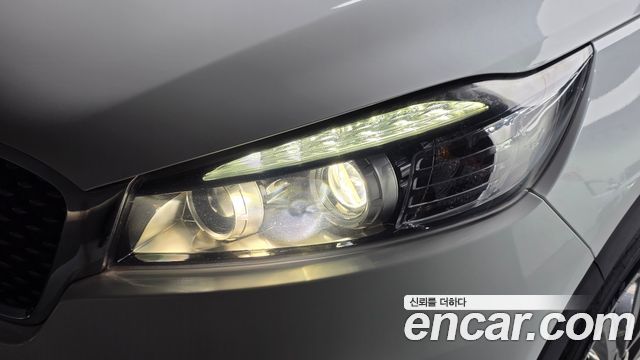 Kia Sorento 2016 — photo 8