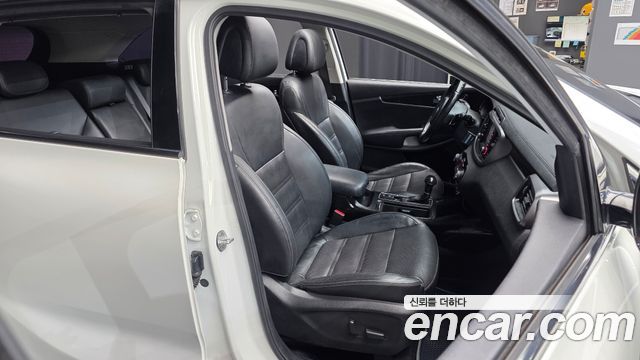 Kia Sorento 2016 — photo 16