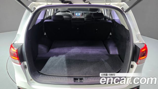 Kia Sorento 2016 — photo 27