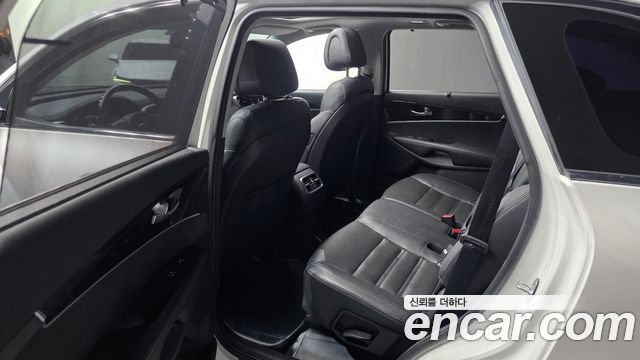 Kia Sorento 2016 — photo 31